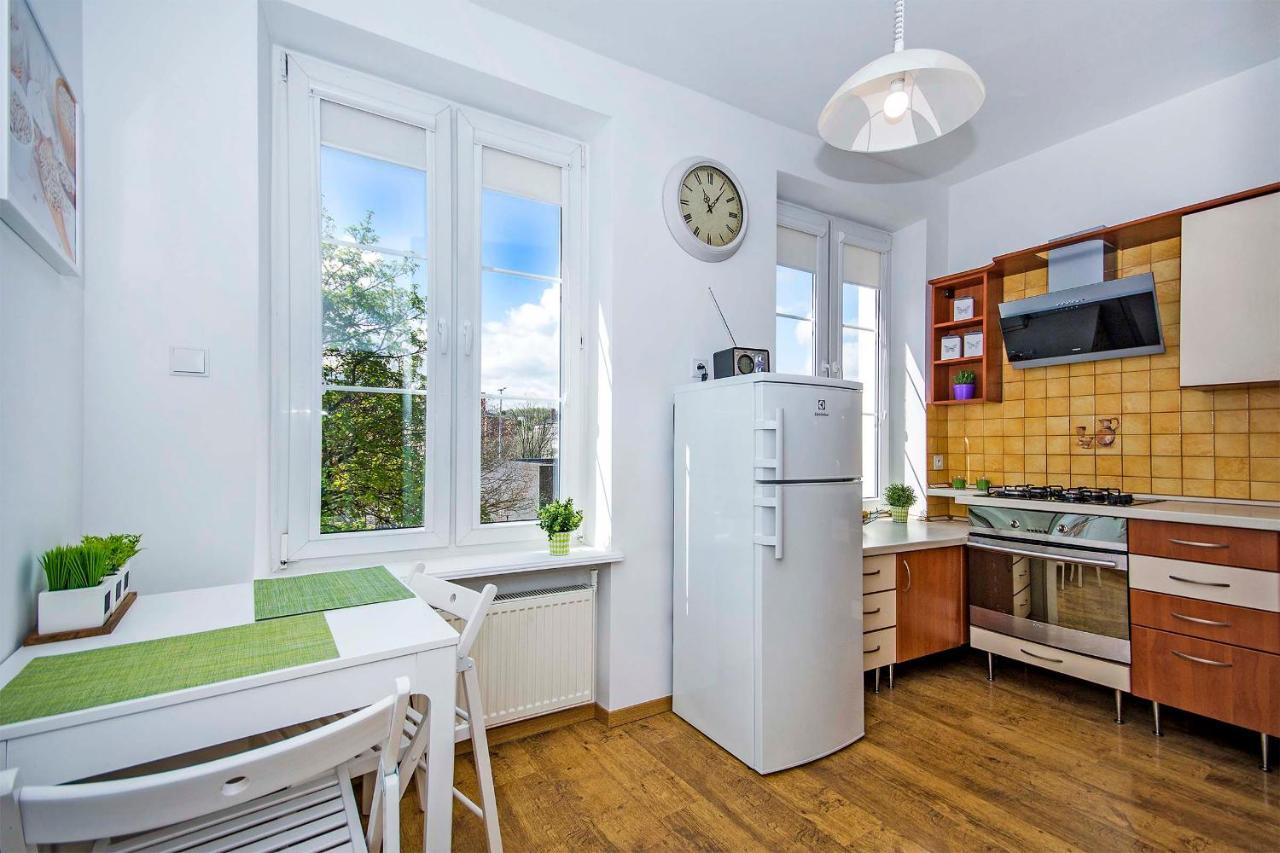 Central Apartments Ogarna Гданск Екстериор снимка