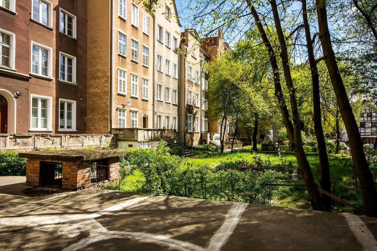 Central Apartments Ogarna Гданск Екстериор снимка