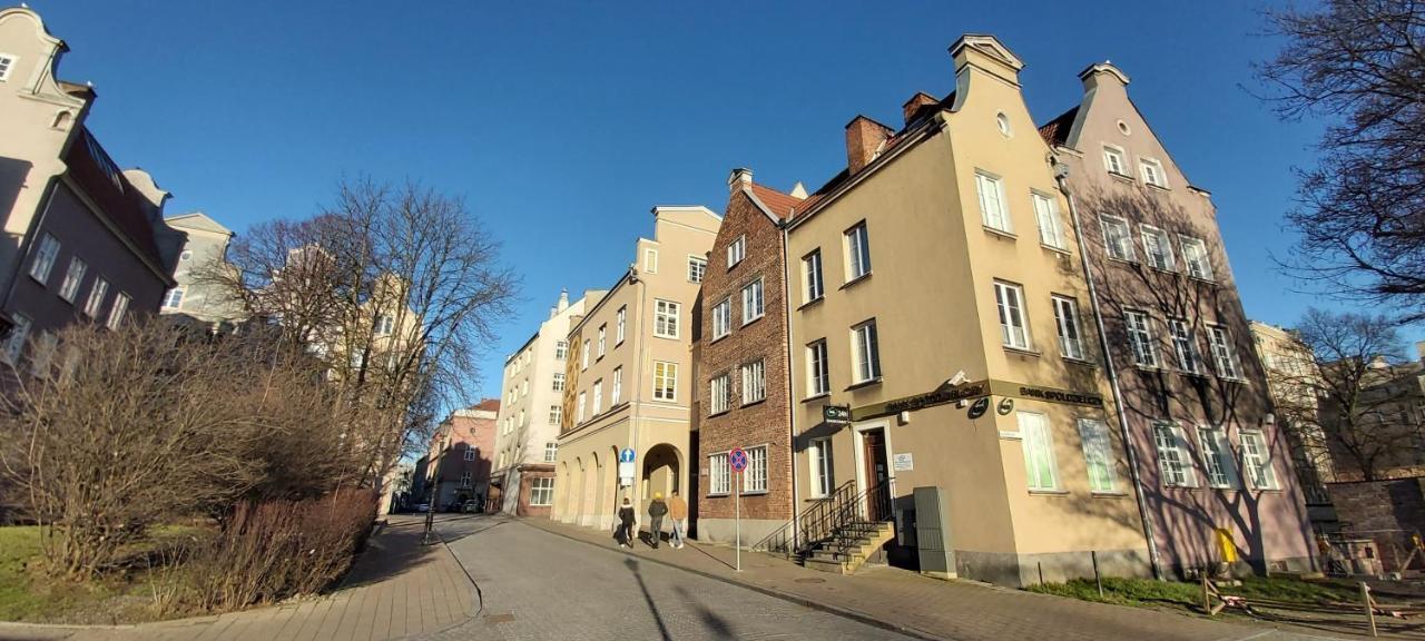Central Apartments Ogarna Гданск Екстериор снимка