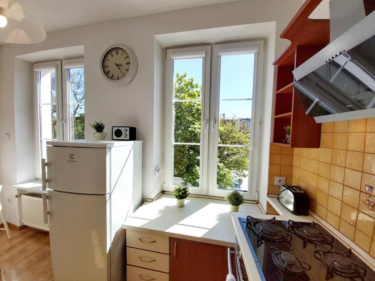 Central Apartments Ogarna Гданск Екстериор снимка
