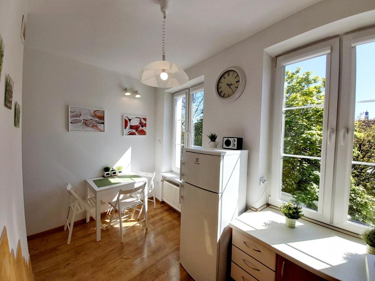 Central Apartments Ogarna Гданск Екстериор снимка